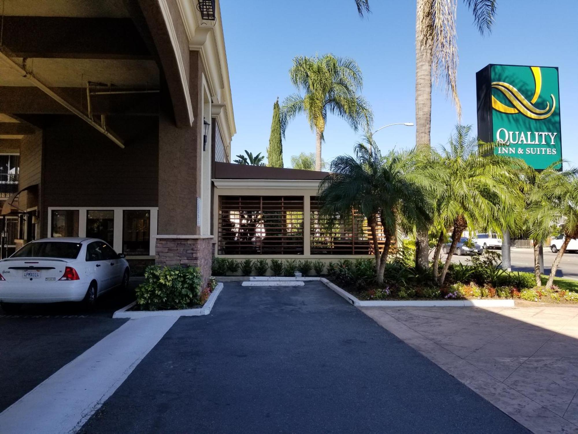 Quality Inn&Suites Anaheim Maingate Exterior foto