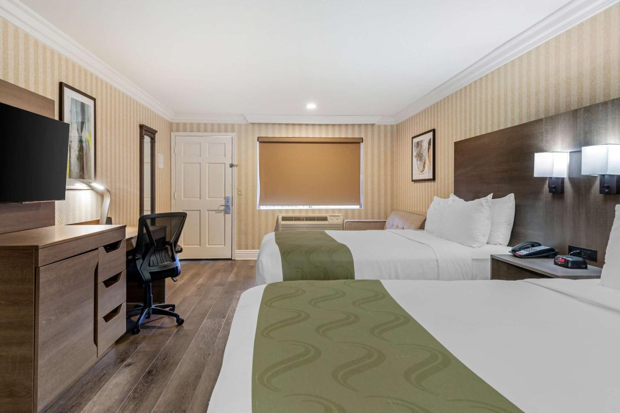 Quality Inn&Suites Anaheim Maingate Exterior foto
